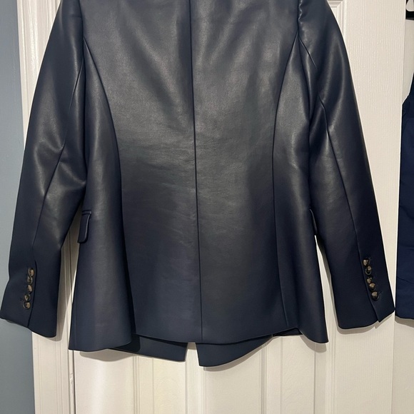 Tuckernuck Midnight James Blazer Navy Vegan Leather NWOT - Picture 4 of 5